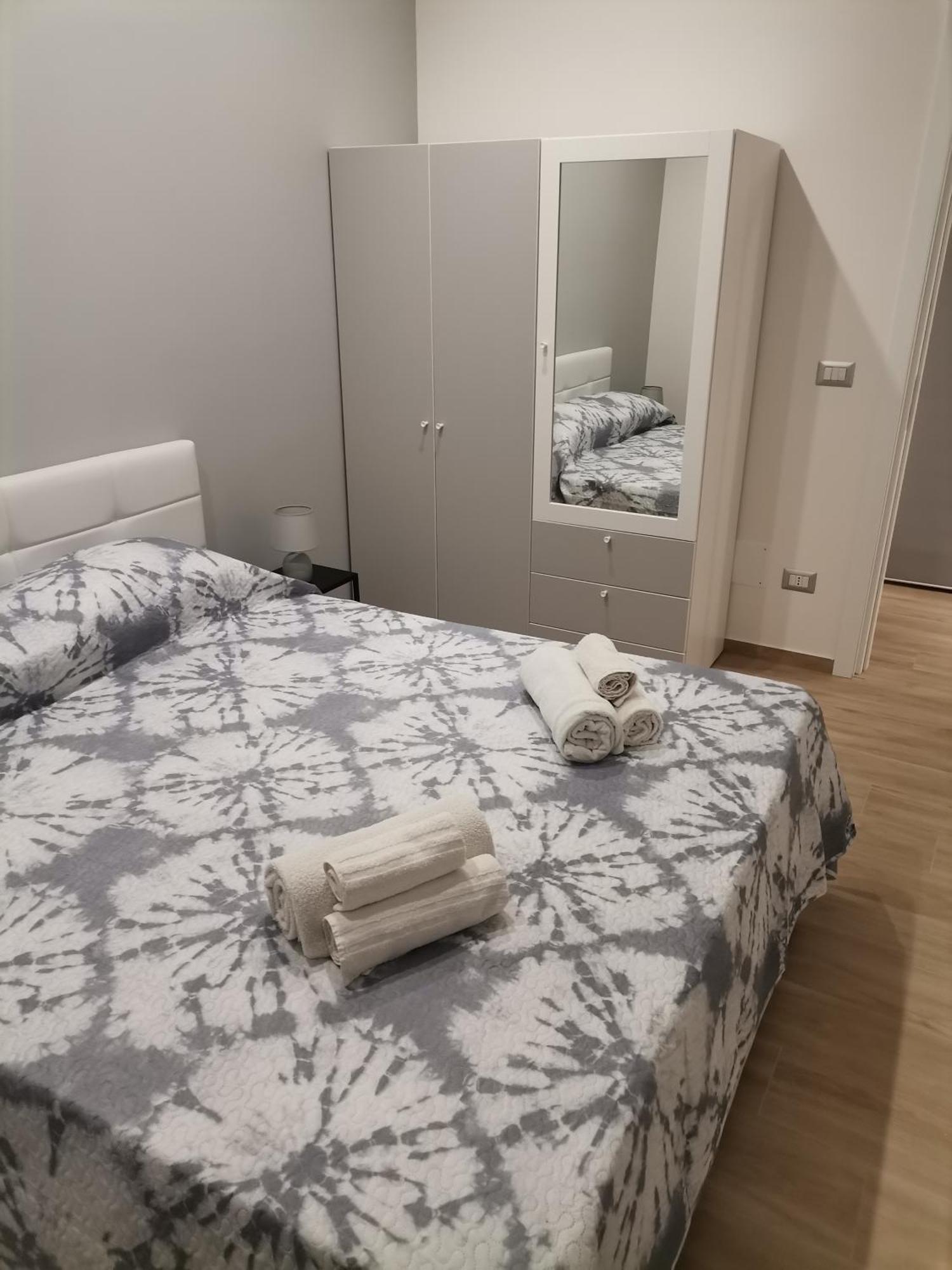 Duomo Home Κατάνια Δωμάτιο φωτογραφία